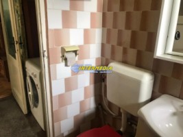 apartament-2-camere-54-mp-de-vanzare-mobilat-si-utilat-alba-iulia-zona-centru-13